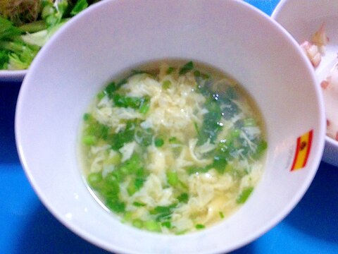 リーフセロリの和風卵スープ